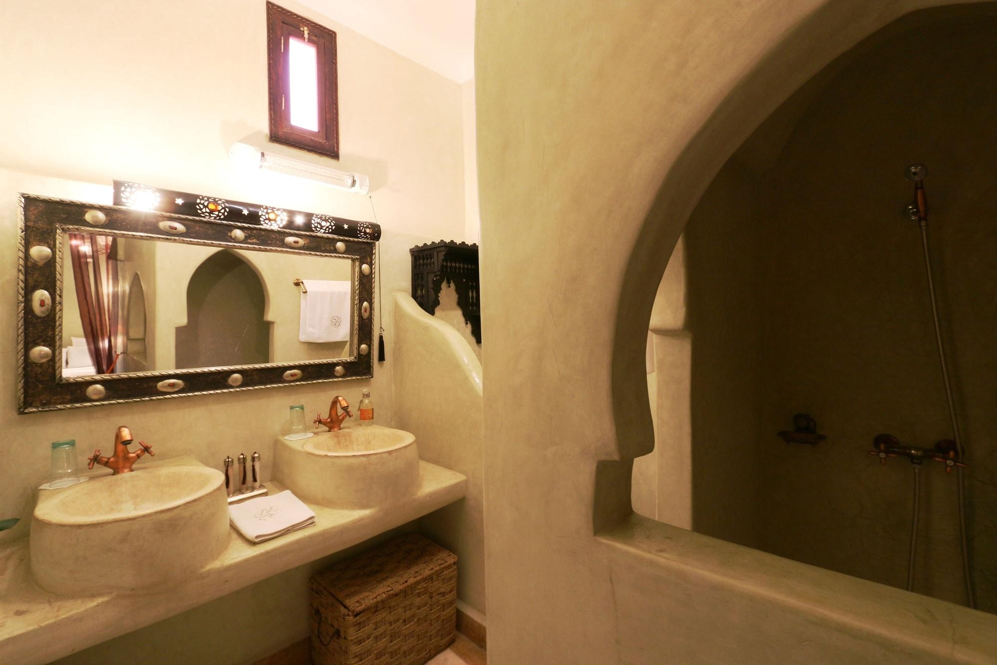 马拉喀什 里亚德安达卢西亚摩洛哥传统庭院住宅酒店 外观 照片